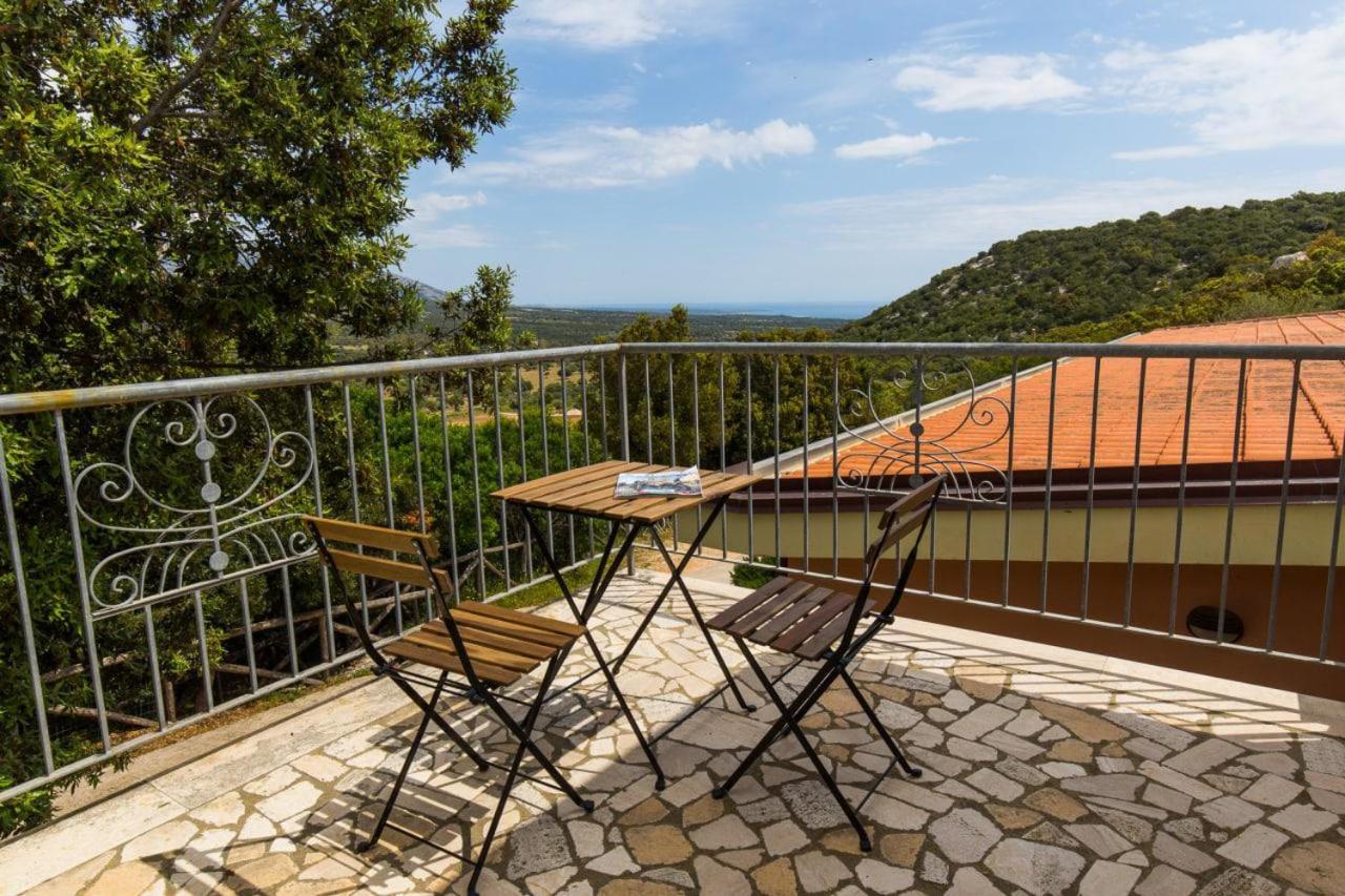 Hotel Ispinigoli Dorgali Exteriör bild