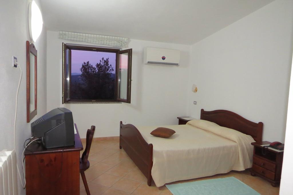 Hotel Ispinigoli Dorgali Rum bild